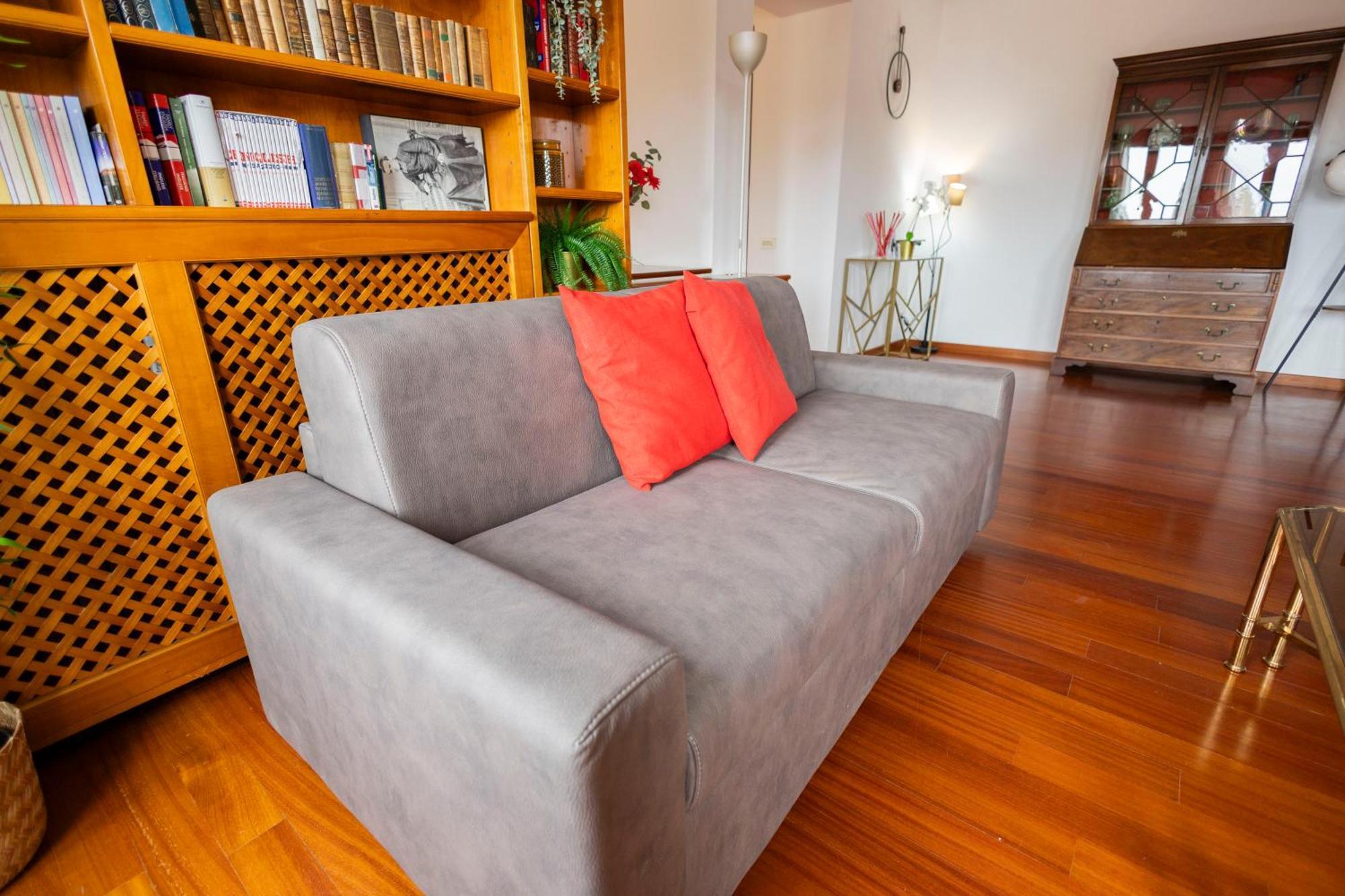 شقة Corso Italia Attic In Milan By 101Flats المظهر الخارجي الصورة
